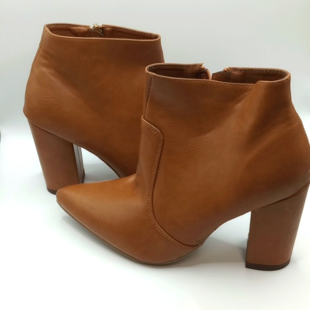 Ankle boots